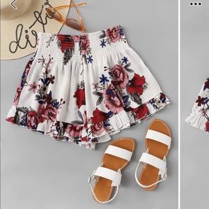 White flower shorts